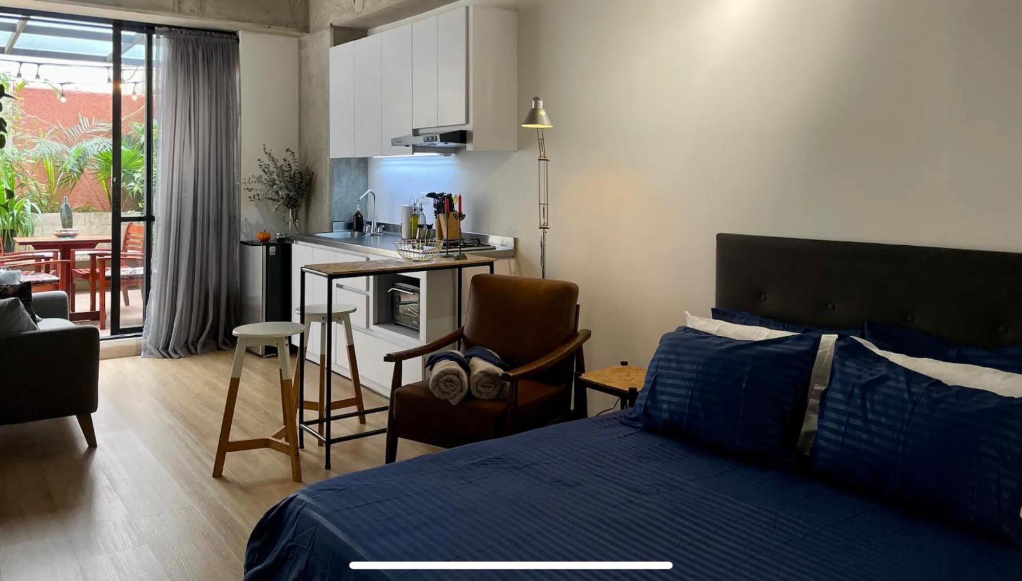 Apartment Loft - Patio Privado - Primer Parque Laureles
